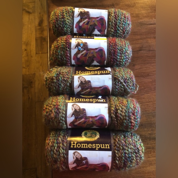 Homespun Yarn - Fiesta - Picture 2 of 7